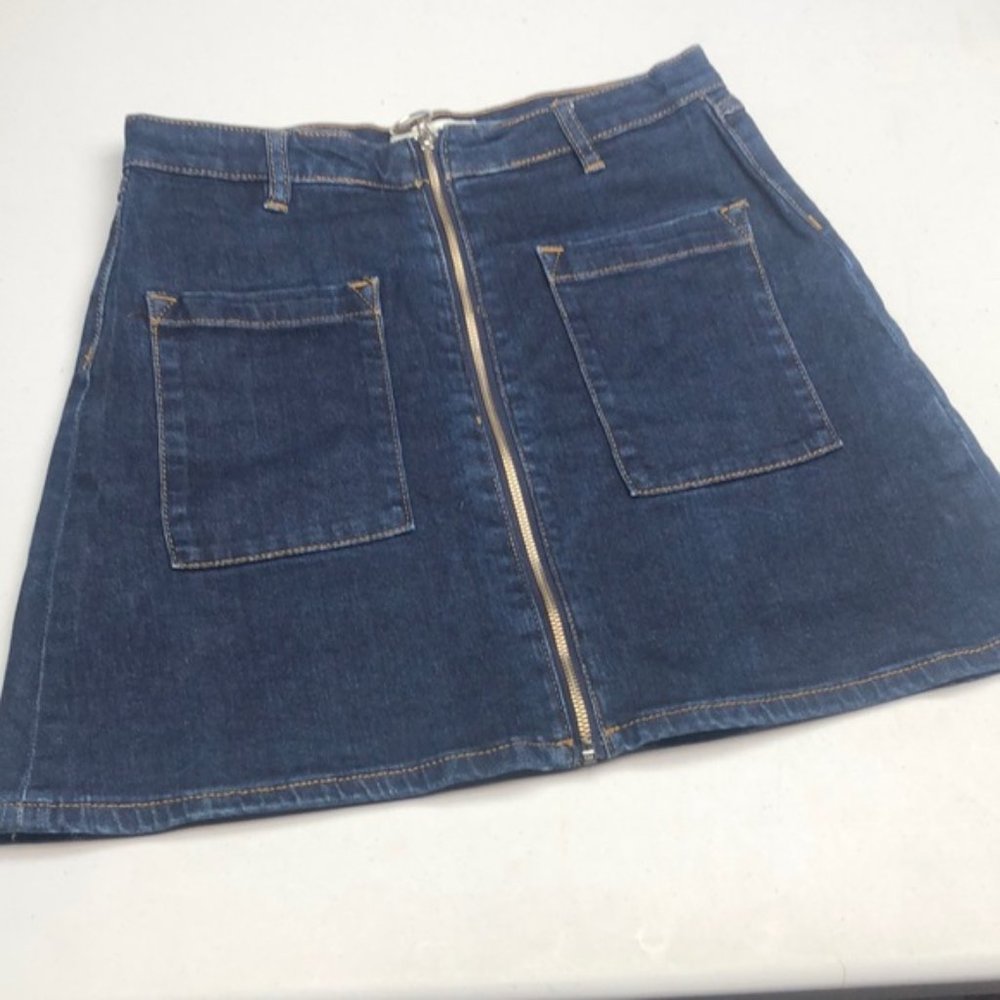 LIKE NEW TWIK DENIM SKIRT SZ S LENGTH  16 ⭐️